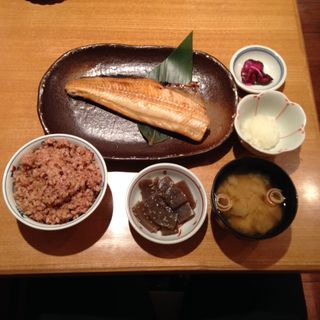 手ぶり塩の鯖焼き定食(フクラ家 江戸川橋店 )