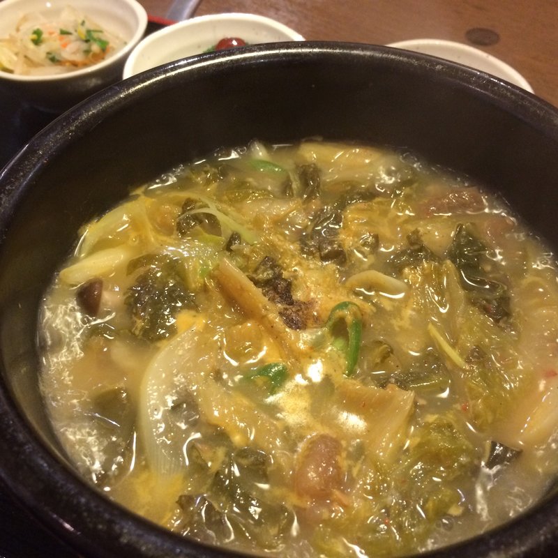 ウゴジスープ定食(韓国料理・焼肉  慶州)