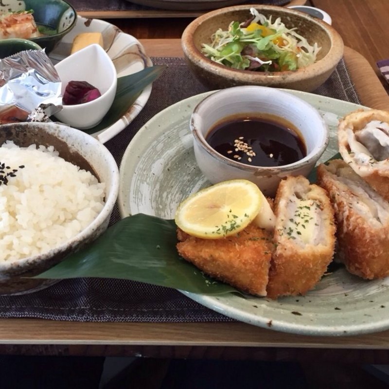 チーズはさみ豚カツセット(KU-YA)