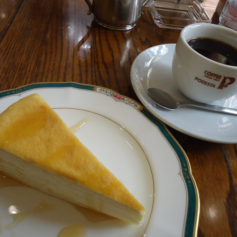 ケーキセット(ポデスタコーヒー 本店 )