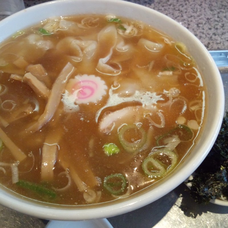 ワンタンめん＋岩のり(東京らぁめん ちよだ)
