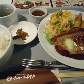 ランチステーキ定食(チャコール神戸心斎橋店)