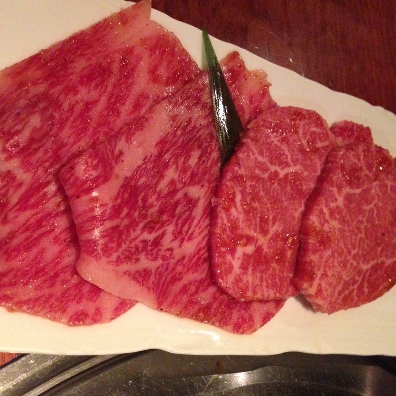 サーロイン　ザブトンのすき焼き(よろにく)