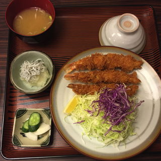 海老フライ定食(しょうざん)