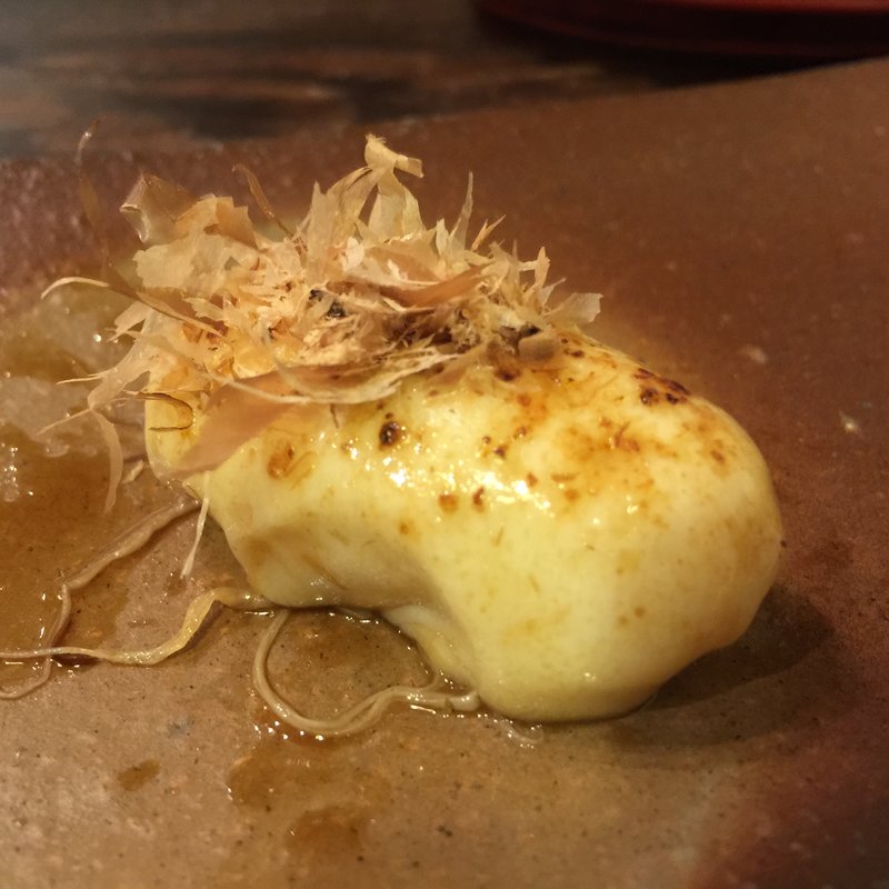 カマンベールのお寿司(寿司処 鶴と亀)