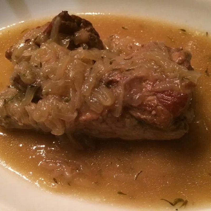 豚のカールスバーグ煮(オヤマバル)