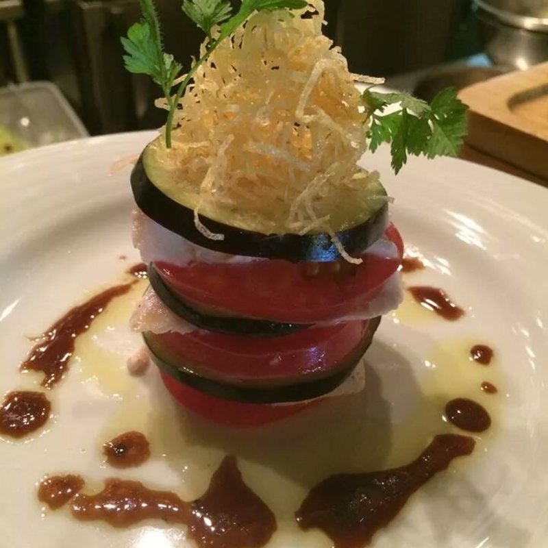 水ナスとトマトのミルフイーユ(オヤマバル)
