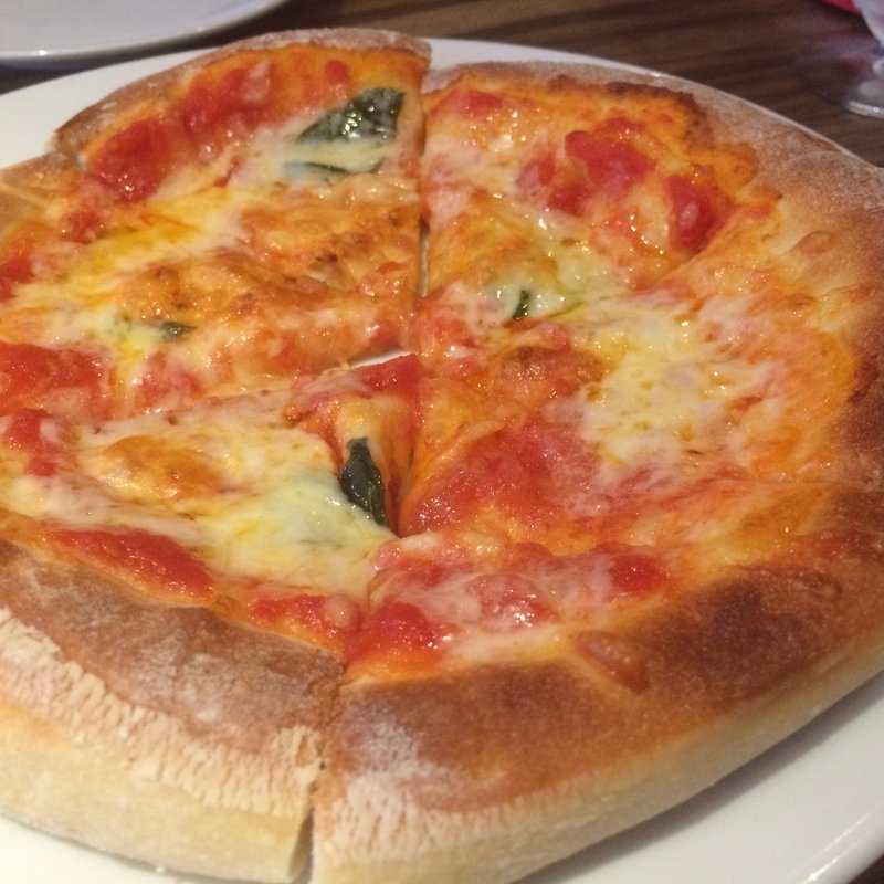 ピザランチ(カフェ イルフォルノ )