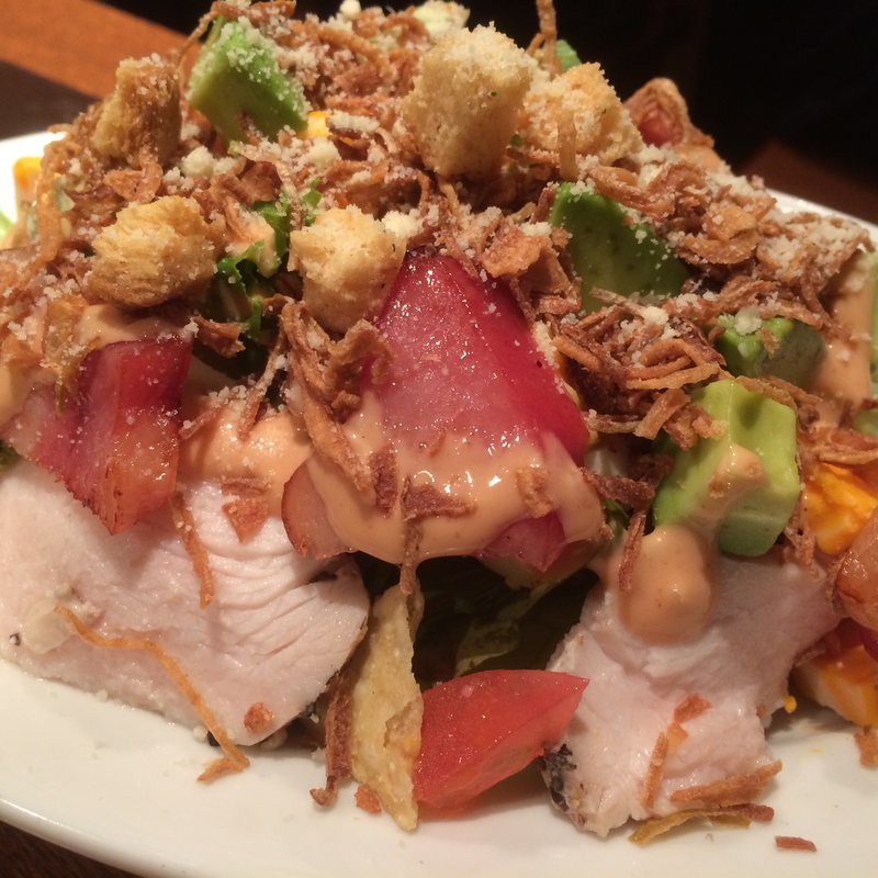 Baff'sまかないサラダ(街の肉バル Buff 南森町店)