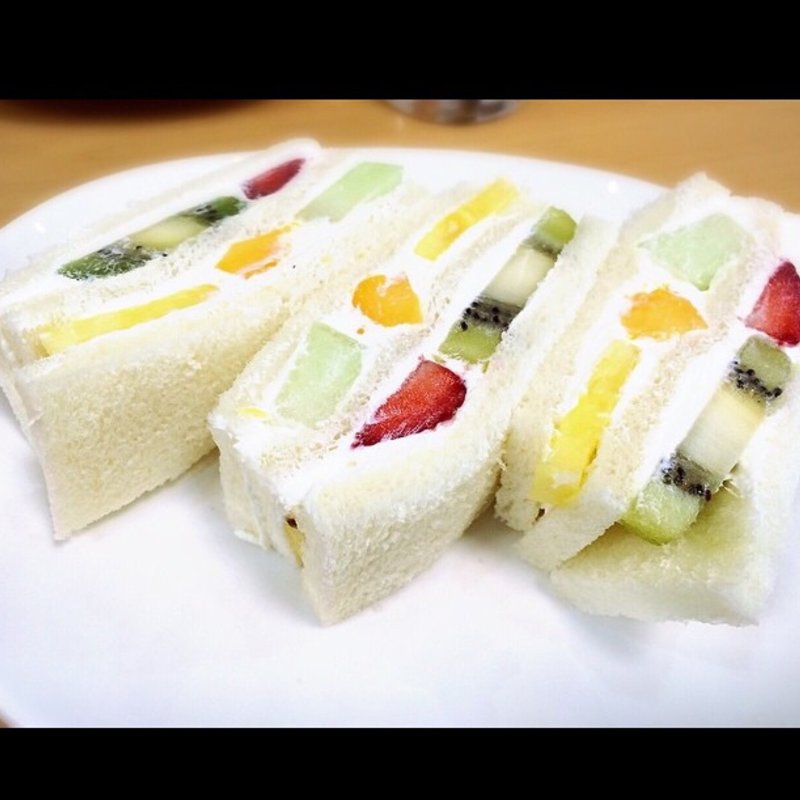 スペシャルフルーツサンド(ヤオイソ 四条大宮店 )