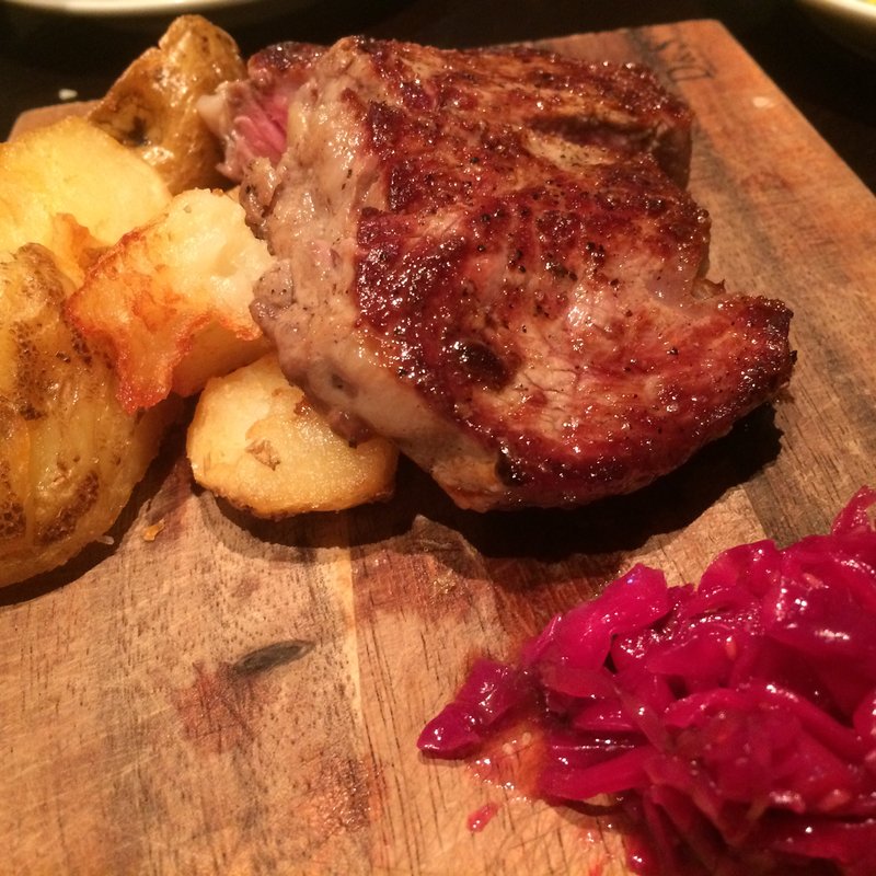 U.S. アンガス牛のステーキ 250g フライドポテト添え(THE CITY BAKERY BRASSERIE RUBIN)