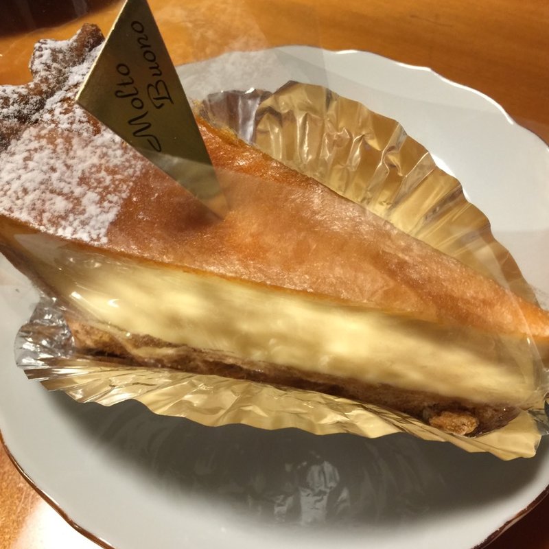 チーズケーキ(モルトボーノ)