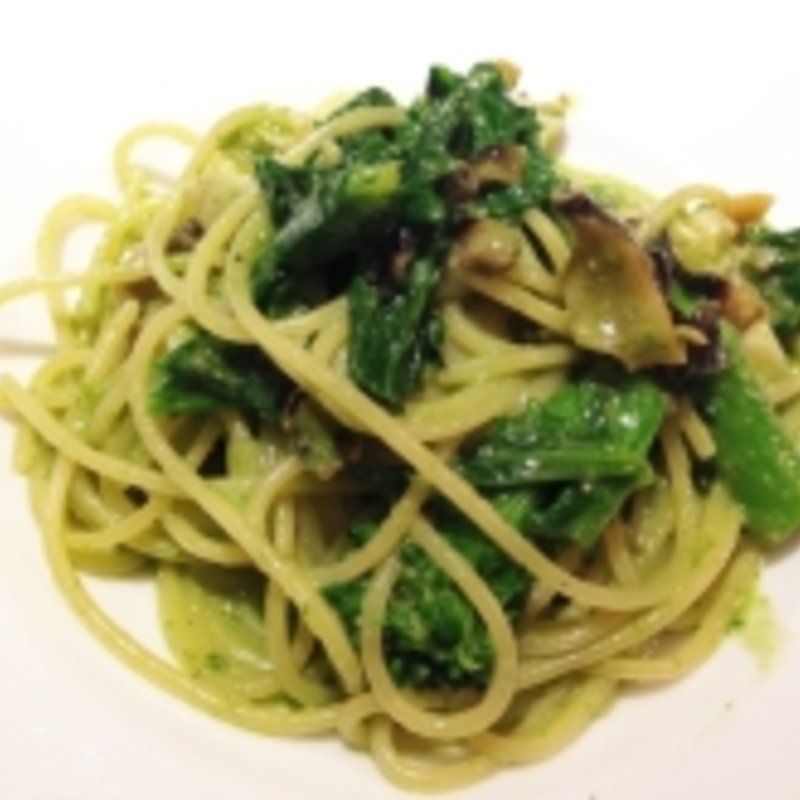 つぶ貝と菜の花のジェノベーゼパスタ