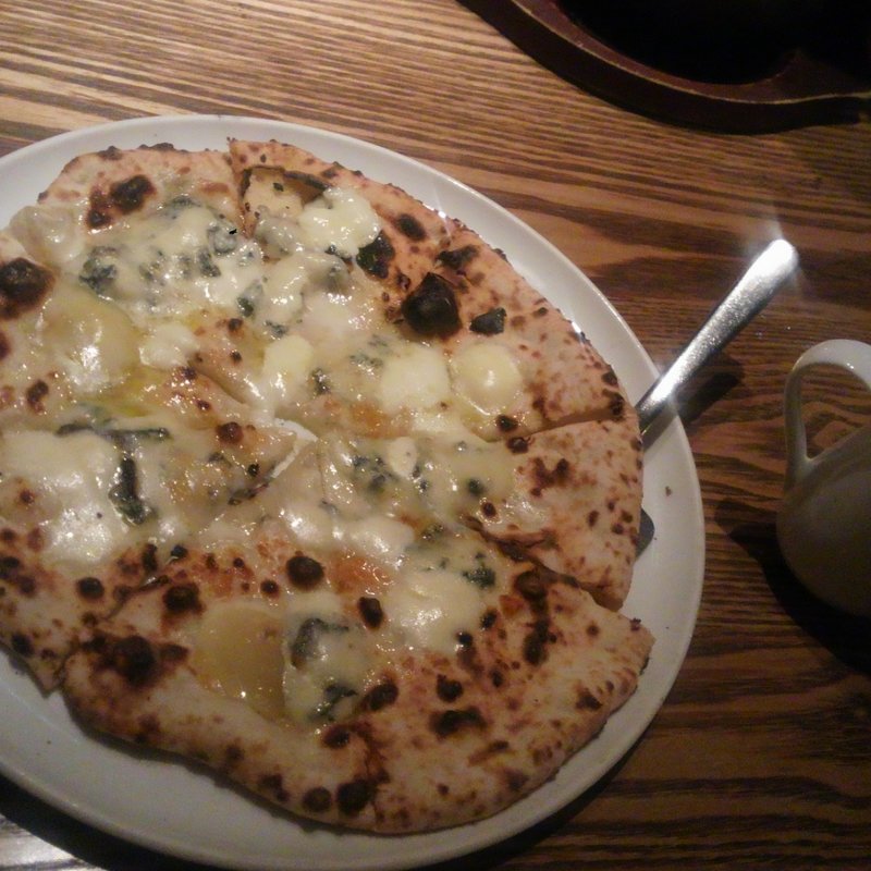 ゴルゴンゾーラの蜂蜜添え(Cafe RIGOLETTO)