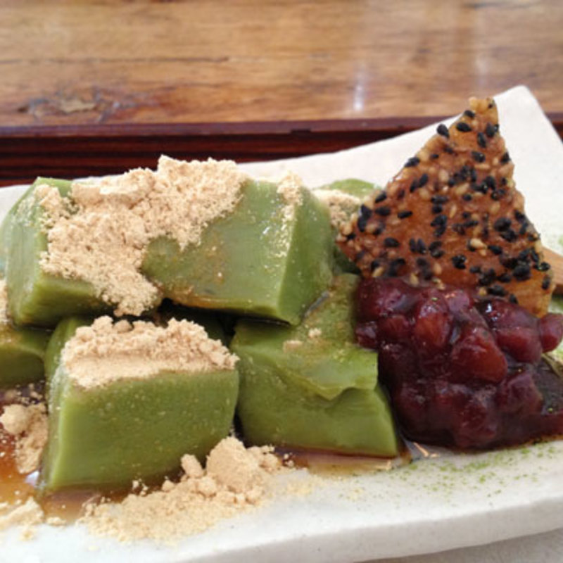 抹茶のわらびもち(八十八夜 吉祥寺)