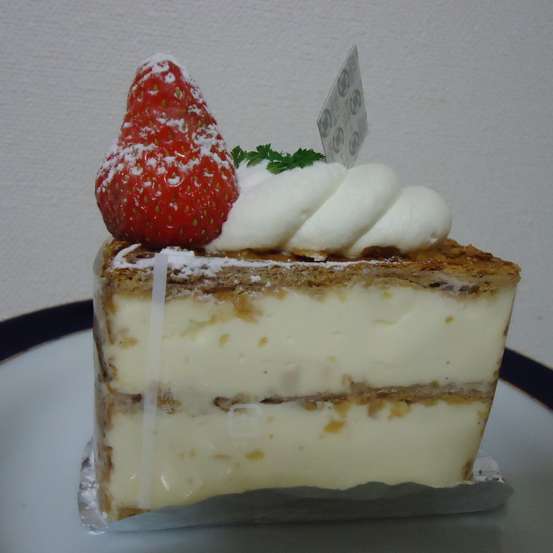 苺のケーキ(町屋菓子工房　凡蔵 )