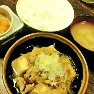 肉豆腐定食(越後酒蔵本店)