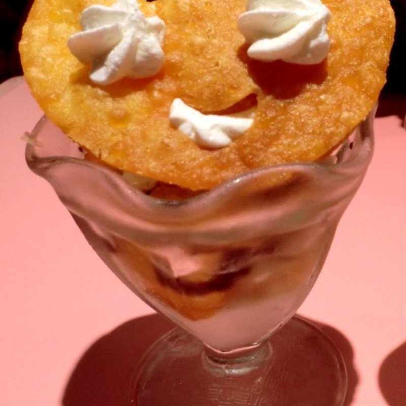 チェシャ猫のジェラートミニパルフェ(魔法の国のアリス )