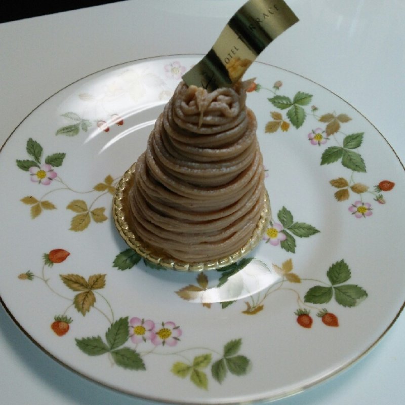 干しいもモンブラン(SUCRE HOTEL TERRACE the GARDEN MITO)