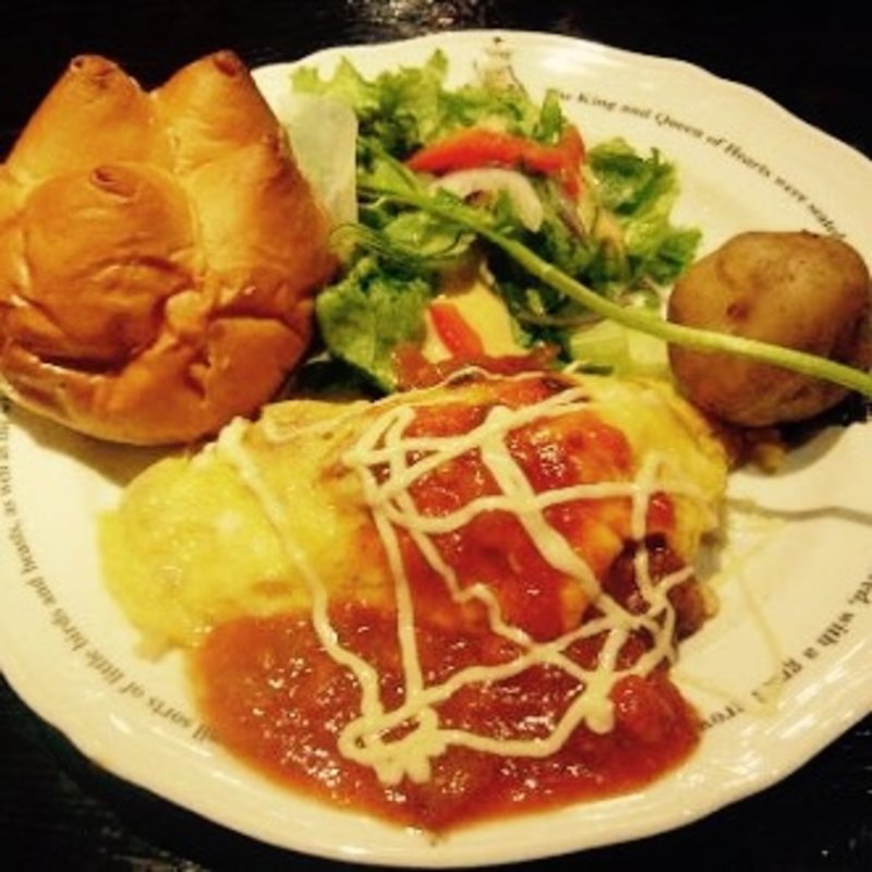 キャベツ畑のツナオムライス(ラケル新宿西口店)