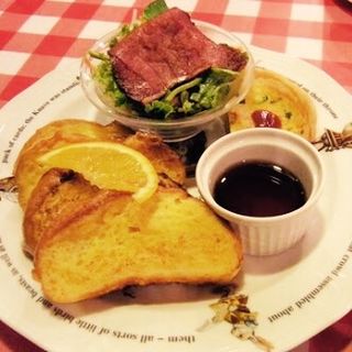 フレンチトーストプレート(ラケル新宿西口店)