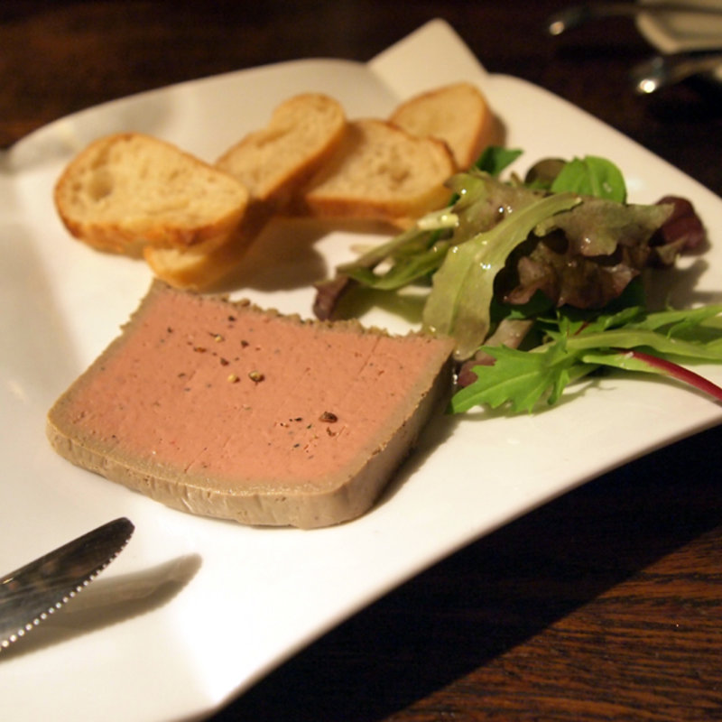 白レバーのテリーヌ(MANVAR（マンワール）飯田橋)