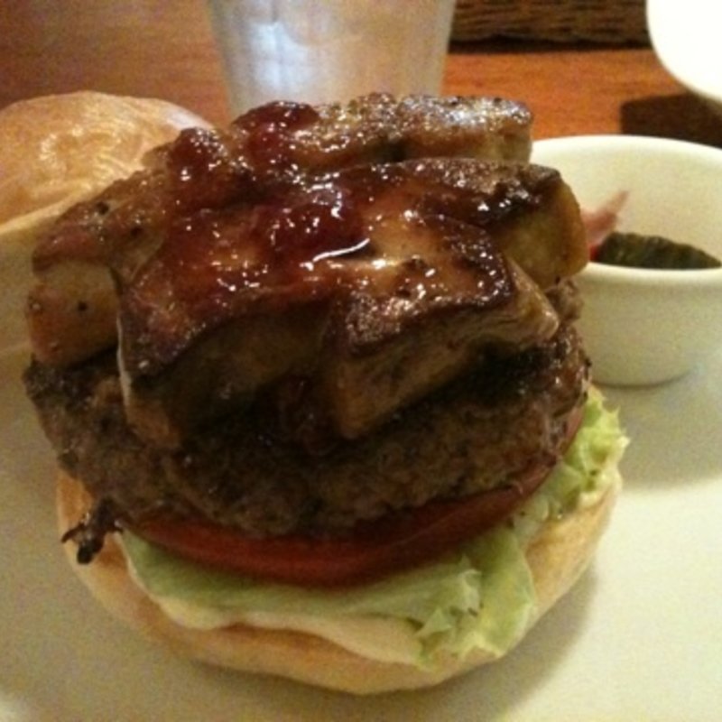 フォアグラバーガー(CoCochi Burgers 【ココチバーガーズ】 藤が丘)