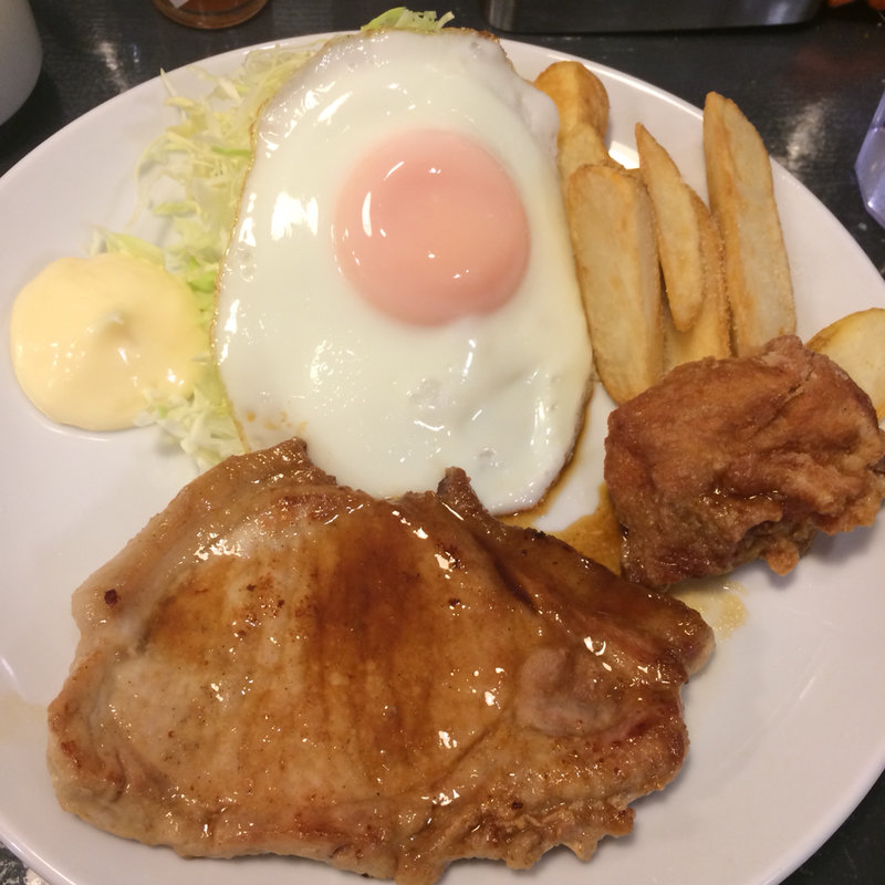 豚の唐セット(彼は唐あげ 彼女はミートソース 高円寺店)