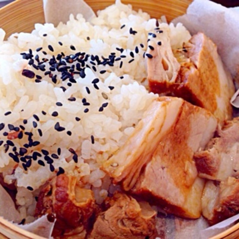 豚とお野菜のせいろ蒸し(ホガラカ 星ヶ丘店 （HOGARAKA）)