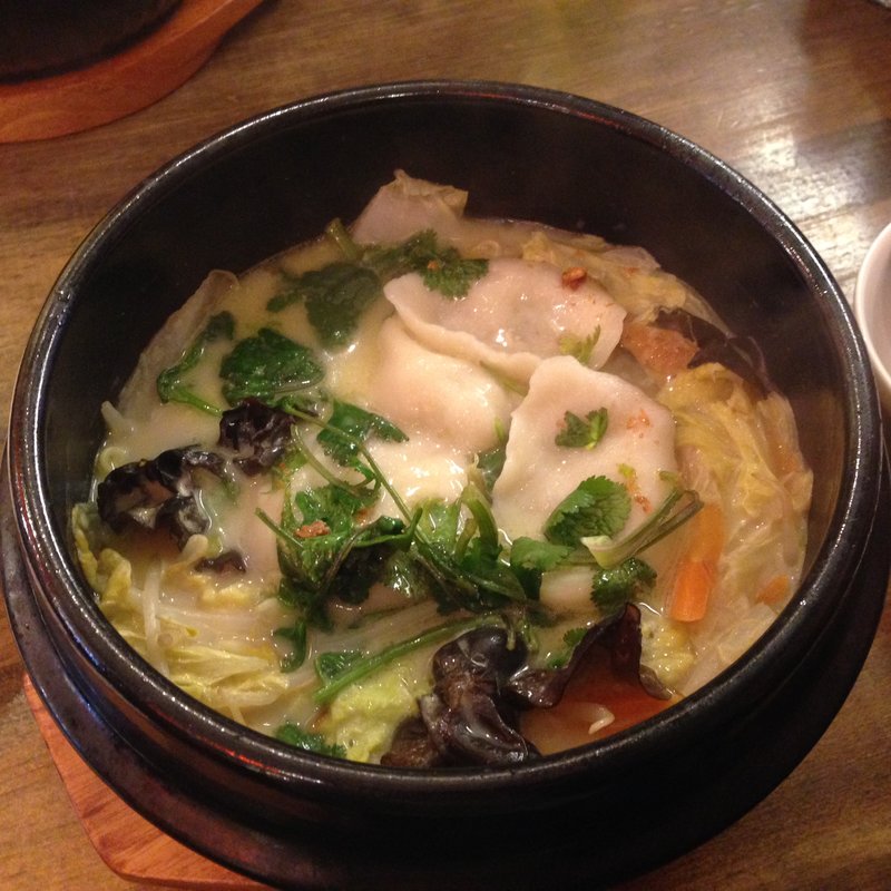 タイカレー五目餃包定食(点心屋台 餃包 六本木店 （ギョーパオ）)