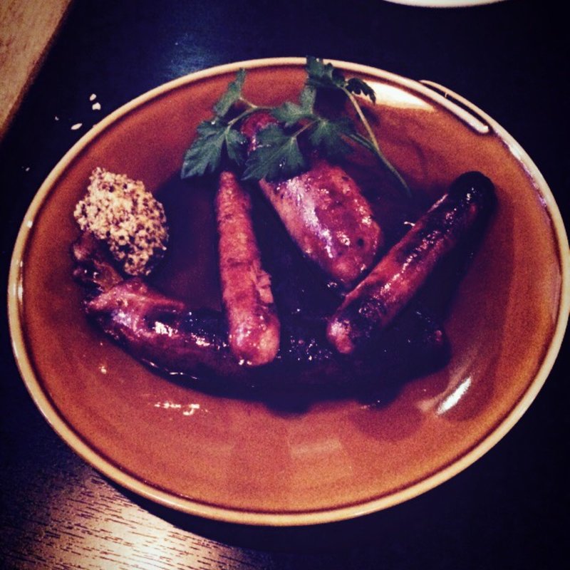 ソーセージ盛り合わせ(ビストロ&バル ピコレ)