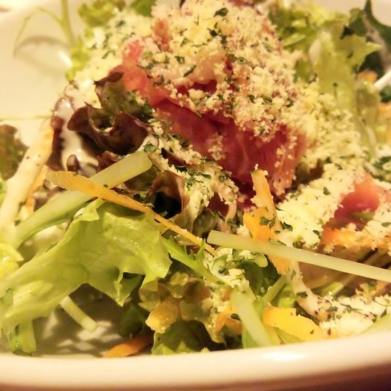 パルメザンチーズのシーザーサラダ(HOME 狛江駅前店)