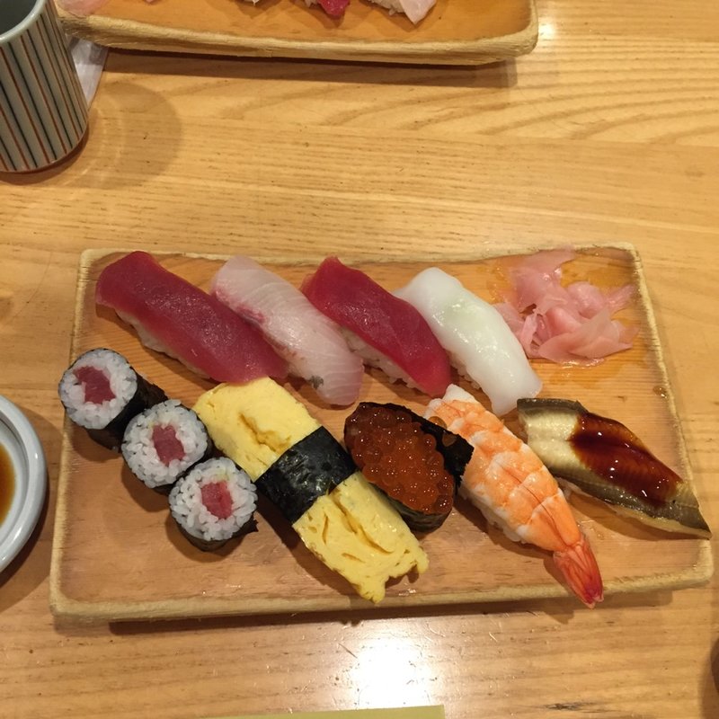 特選にぎり(美味しいさかな けやき 東京駅一番街店 )