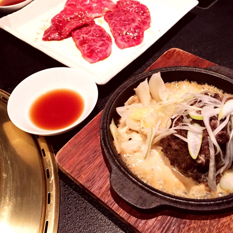 牛タンハンバーグ(麻布十番焼肉 BULLS)