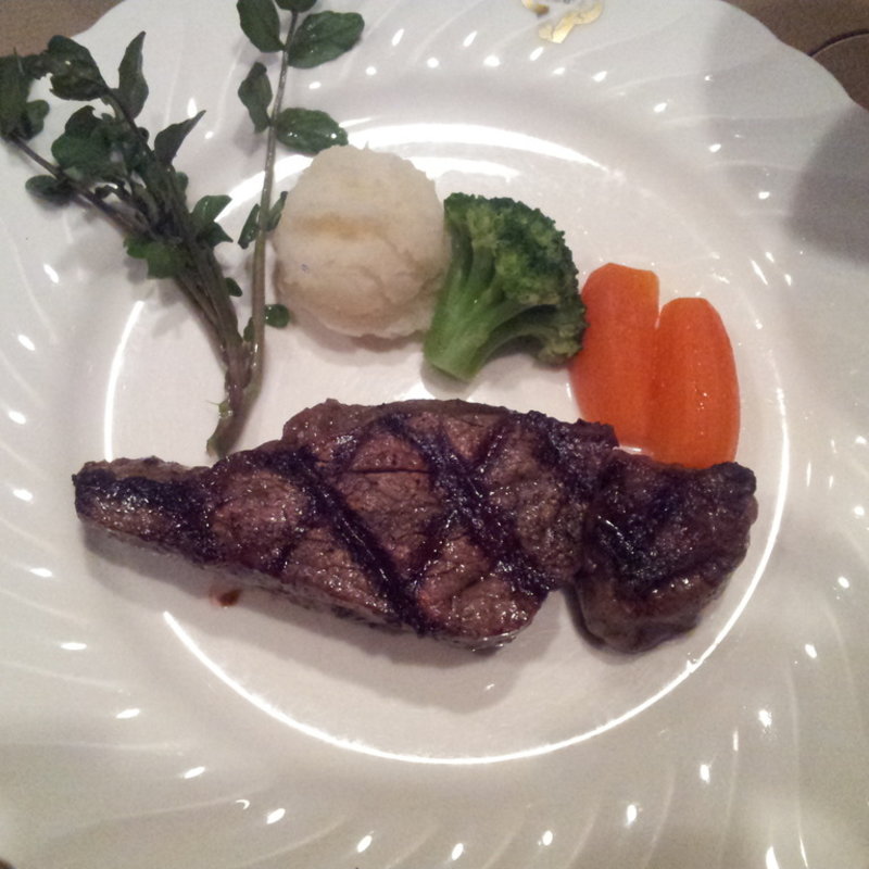 上ヒレステーキ(150g)(成城ポレール)