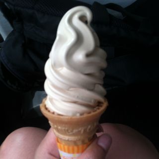 醤油ソフトクリーム(マルキン醤油記念館)