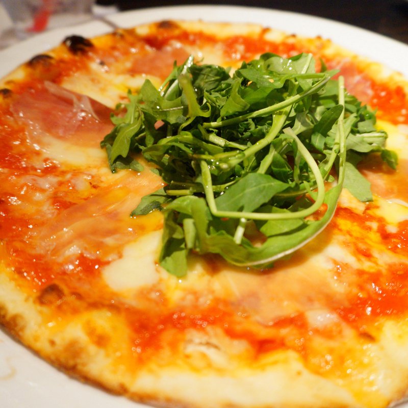 生ハムのゴルゴンゾーラピザ(アオゾラオソラ 錦小路 （AozoraOsora 錦小路 ）)