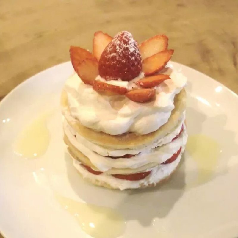 いちごのパンケーキ(レナードの森)