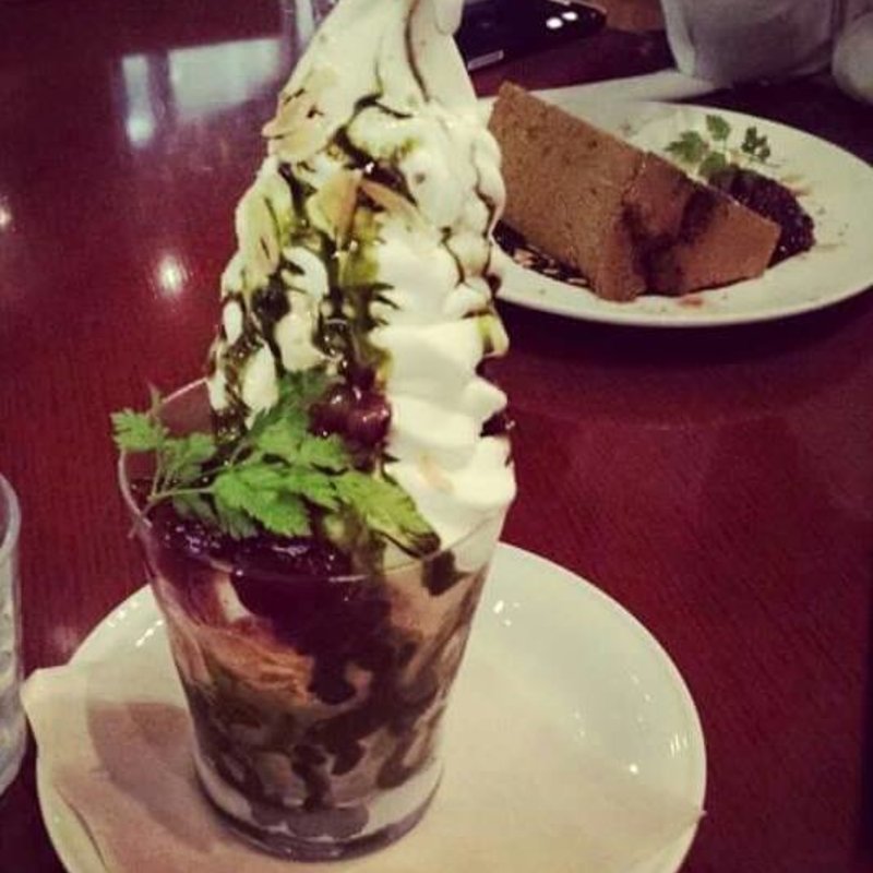 宇治金時パフェ(丸の内カフェ ease)