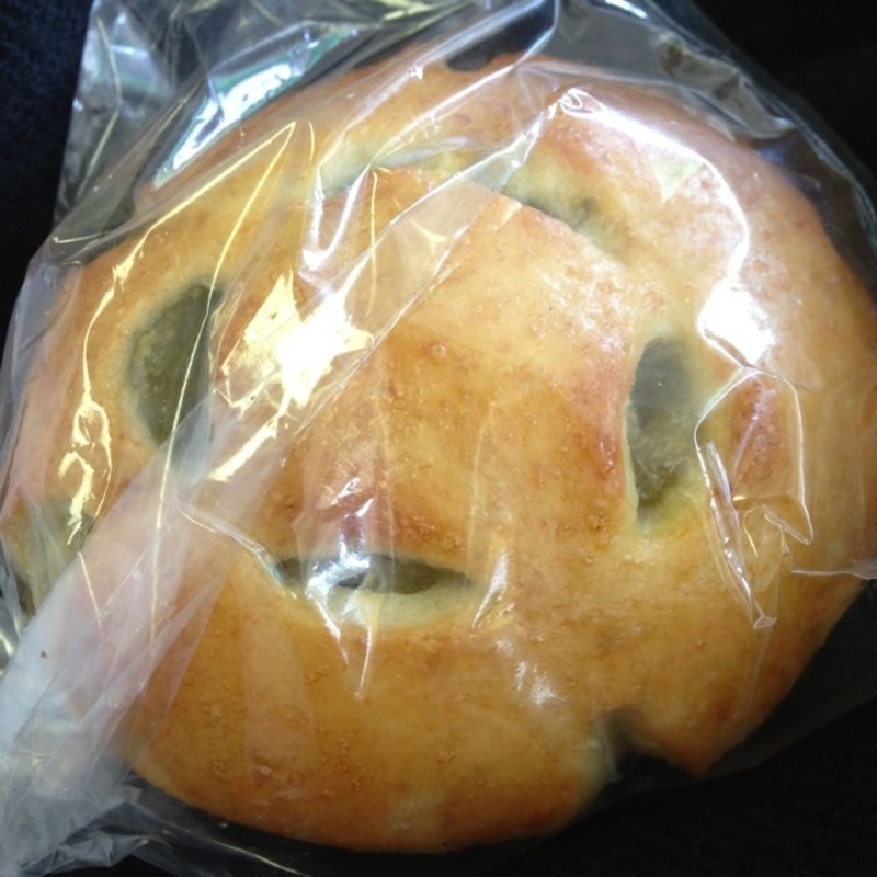 抹茶アンパン( パン・デ・ソイア （pane de soia）移転前の店舗情報です。新しい店舗はパン・デ・ソイア（pane de soia）をご参照ください。)