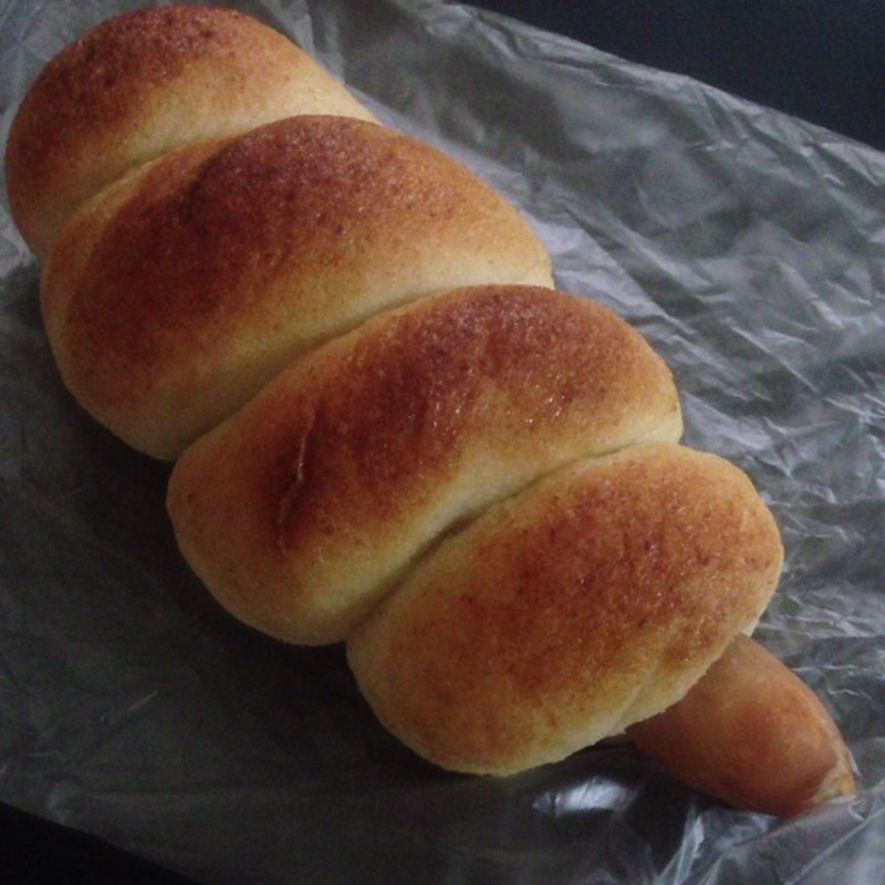 ソーセージロール( パン・デ・ソイア （pane de soia）移転前の店舗情報です。新しい店舗はパン・デ・ソイア（pane de soia）をご参照ください。)