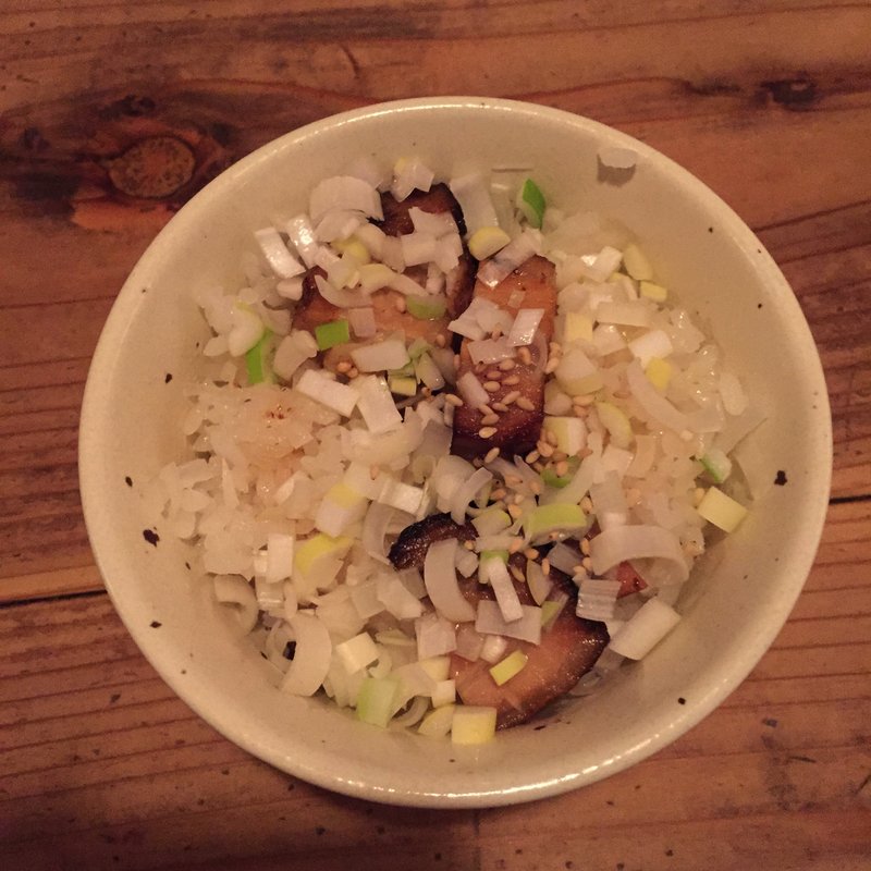 豚めし(吉田製麺店)