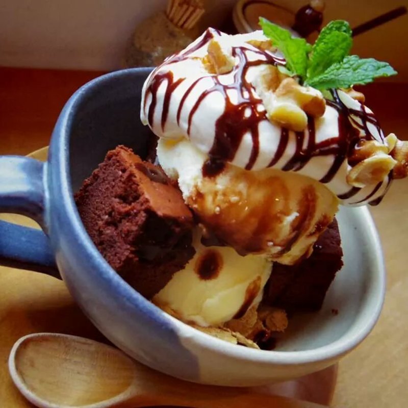 ショコラパフェ(益子時計)