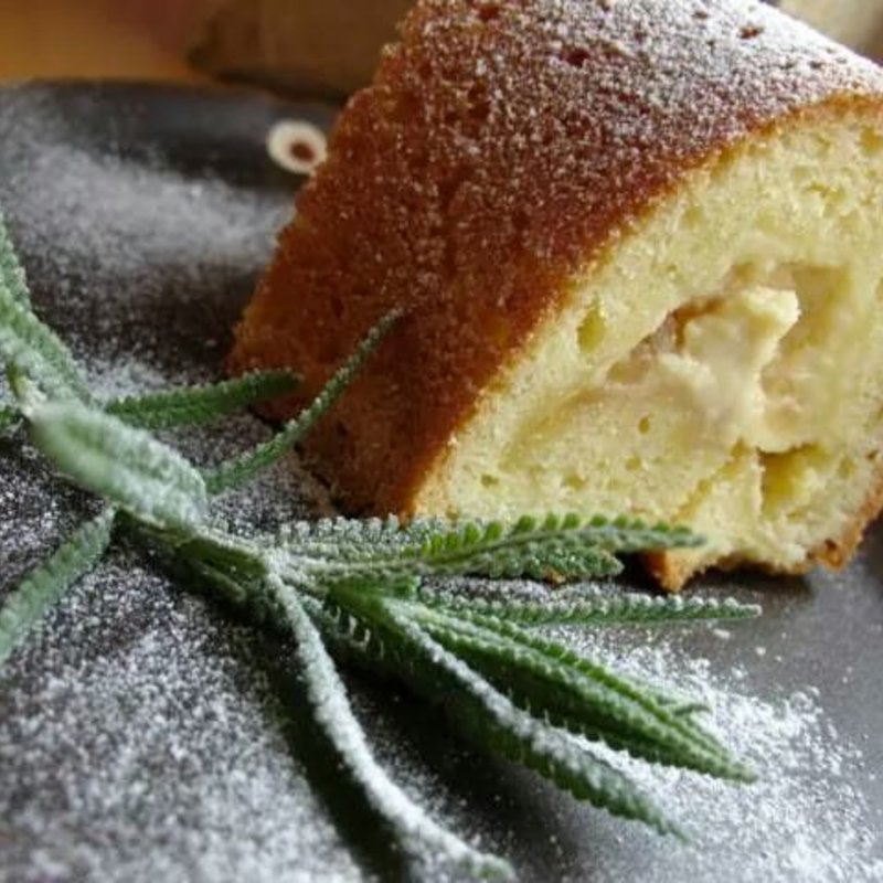 ハチミツとりんごのチーズケーキ(益子時計)