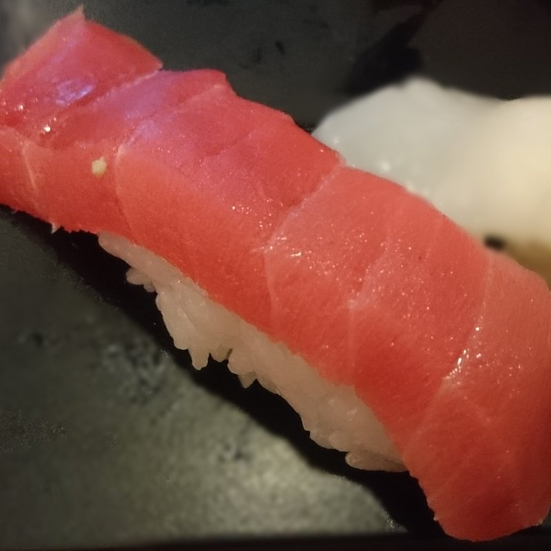 中とろ(すしざんまい 新橋SL広場前店)