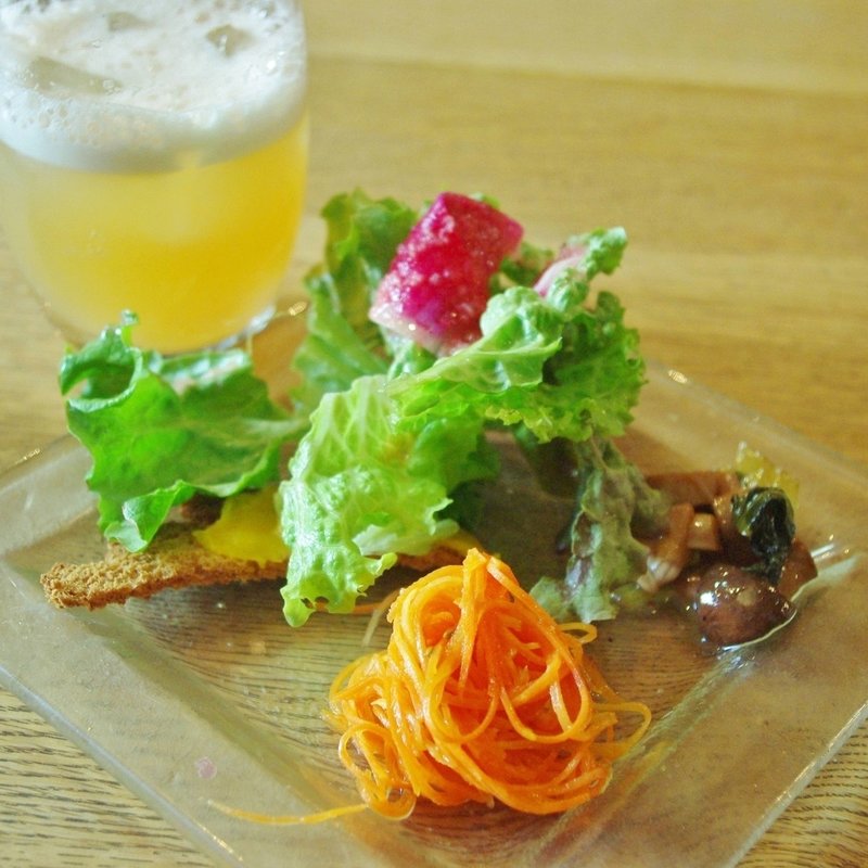 人参のサラダ・南瓜のピューレ・キノコのザーサイ(Union Sand Yard)