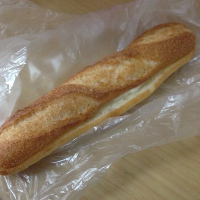 クリームパン( パン・デ・ソイア （pane de soia）移転前の店舗情報です。新しい店舗はパン・デ・ソイア（pane de soia）をご参照ください。)