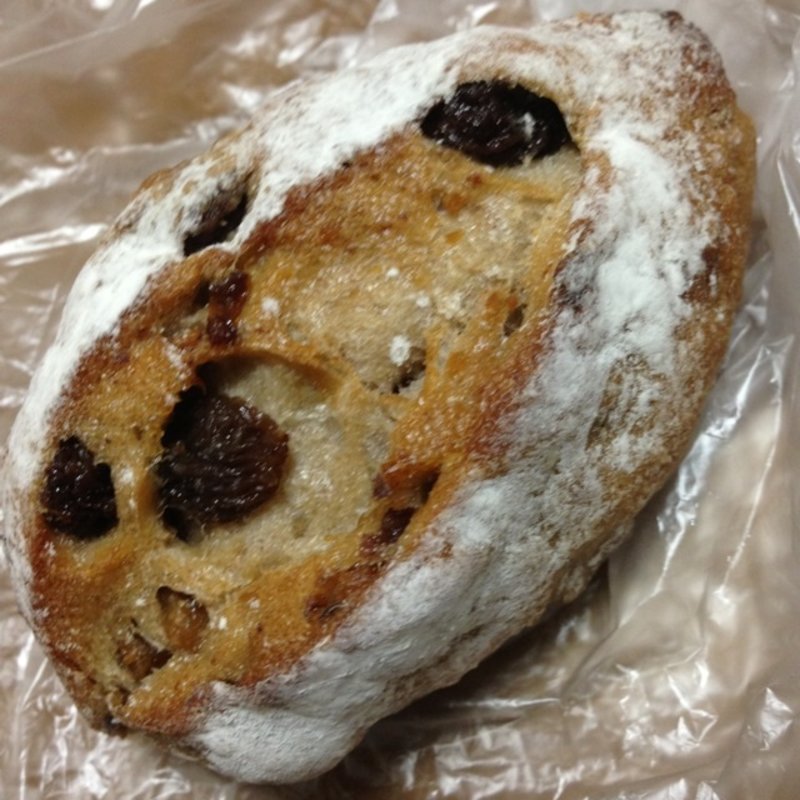 レーズンナッツパン( パン・デ・ソイア （pane de soia）移転前の店舗情報です。新しい店舗はパン・デ・ソイア（pane de soia）をご参照ください。)