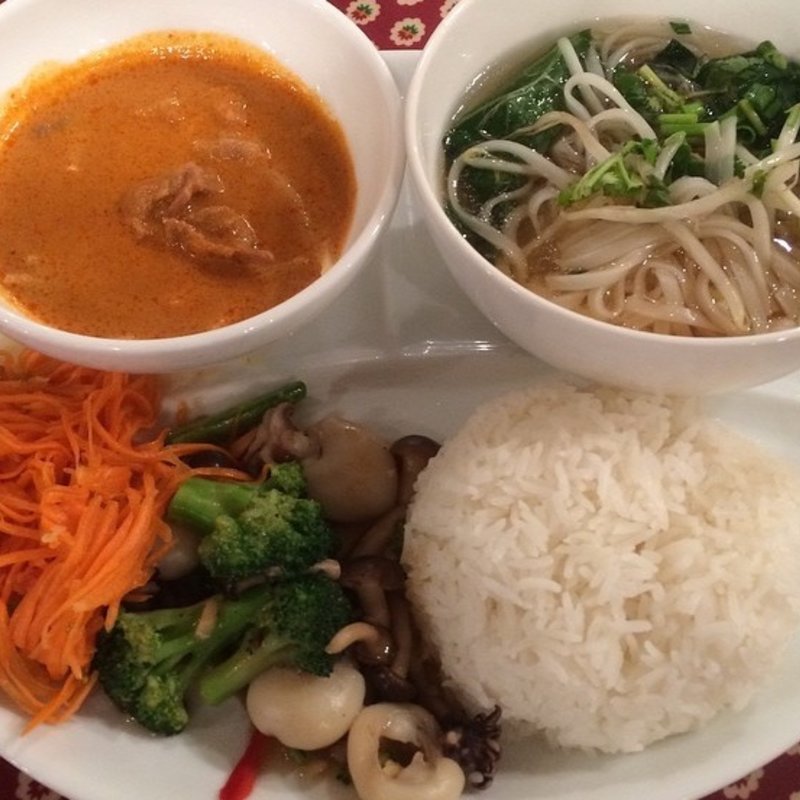 選べるごちそうセット(コカレストラン＆マンゴツリーカフェ 有楽町 )