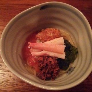 香箱蟹、フルーツトマト、小松菜の冷製パスタ(麻布淺井)